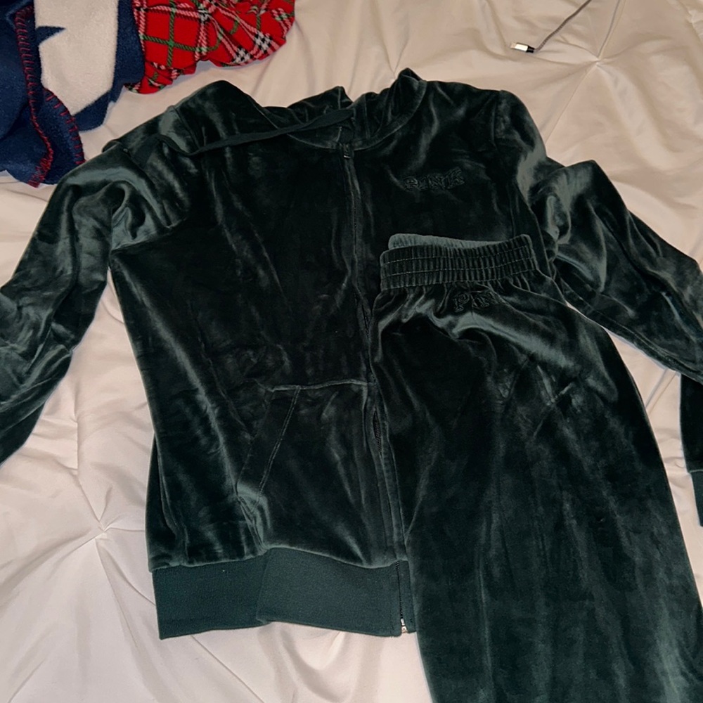 Pink velvet sweat set